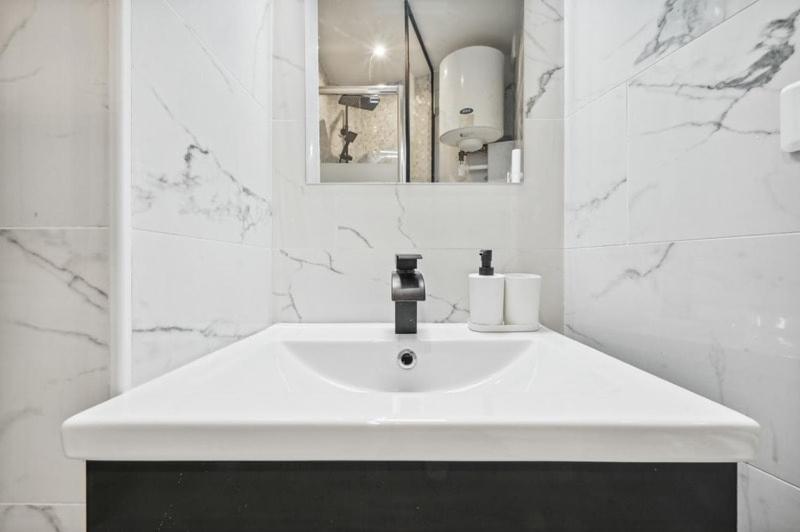Superbe Appartement 2 Pieces Paris Exterior foto